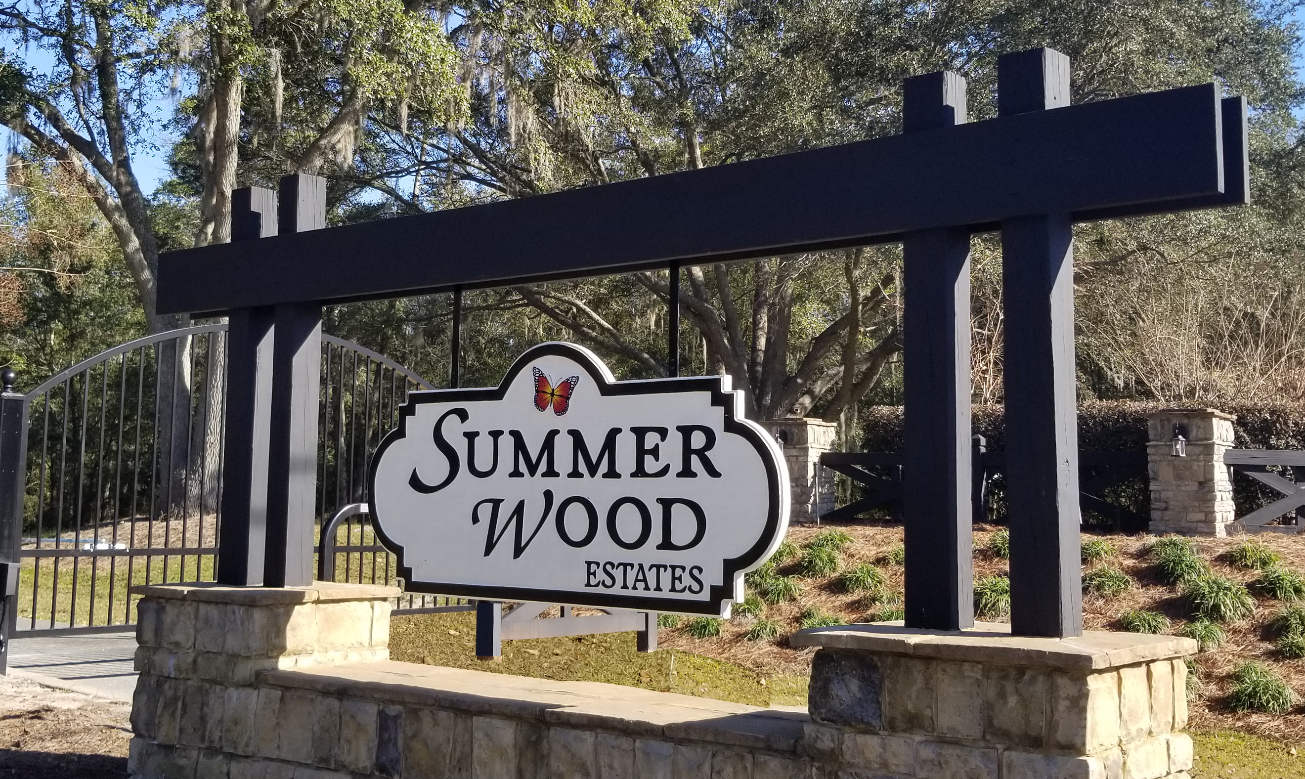 Gate Summerwood Estates